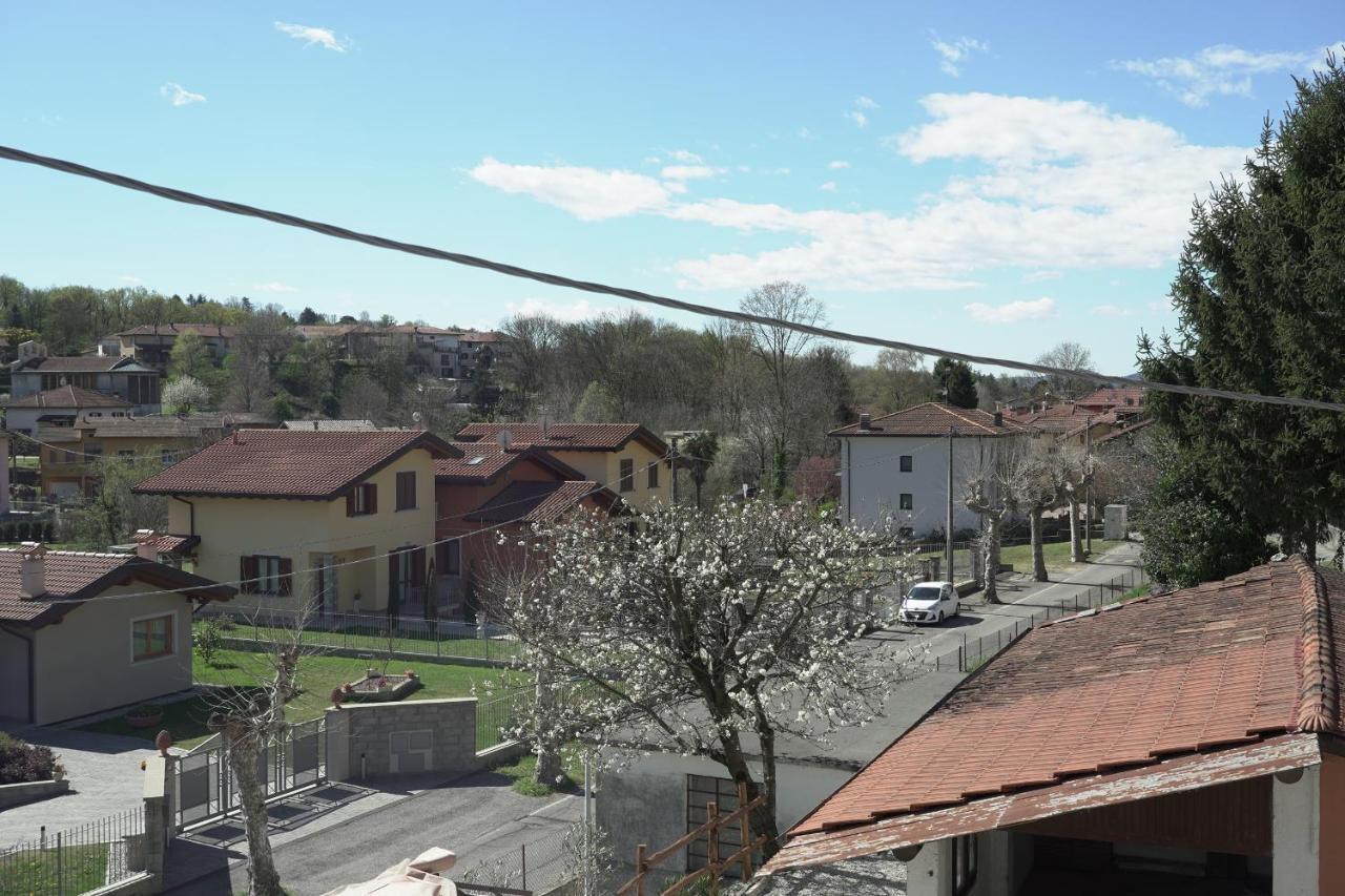 Hotel Cascina Riva Leggiuno Esterno foto